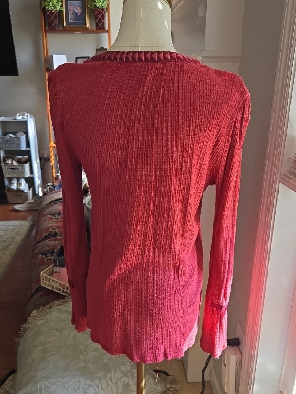 Lucky Brand Red Long-Sleeve Knit Tunic with V-Notch and Chevron Trim - Picture 3 of 5